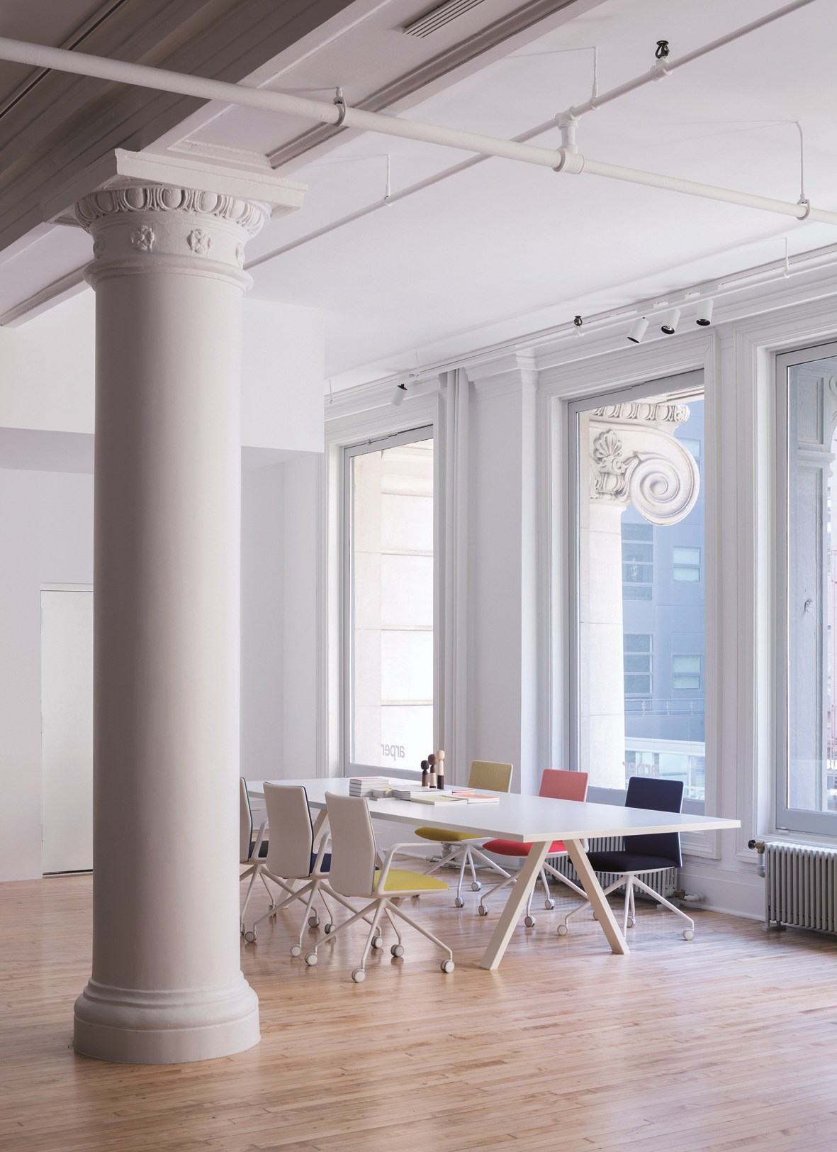 会议台|实木会议台|办公家具|华体会体育官方在线官网家具|交叉会议台